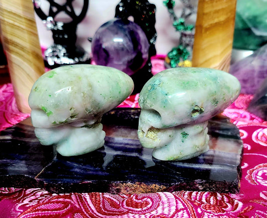 Phoenix Stone Alien Skulls