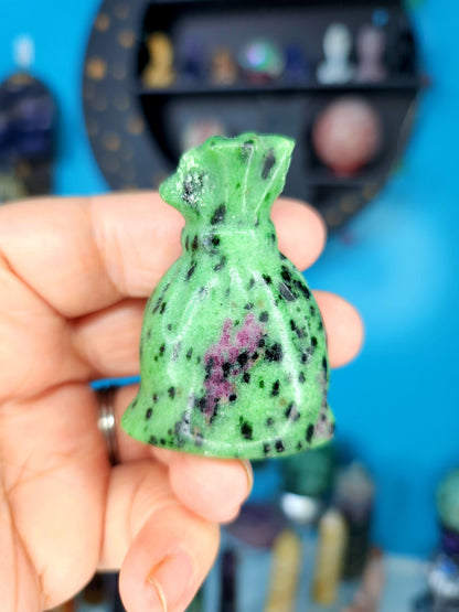 Ruby Zoisite Money Bag